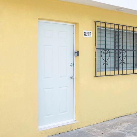 Cómodo estudio cerca del Aeropuerto y Centro de Cozumel Exterior foto